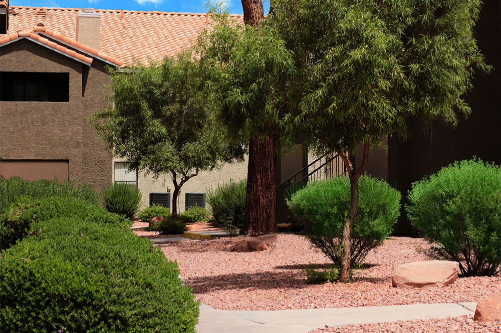 Exterior photo of Mandalay Bay apartment Building Exterior and Landscaping 3