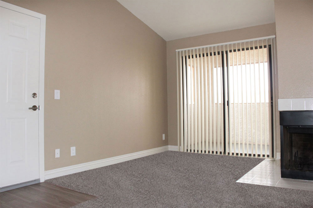 Interior photo of Sunset Springs apartment Living Room 1