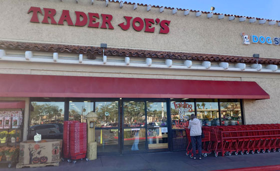 Shopping and grocery stores near Mandalay Bay